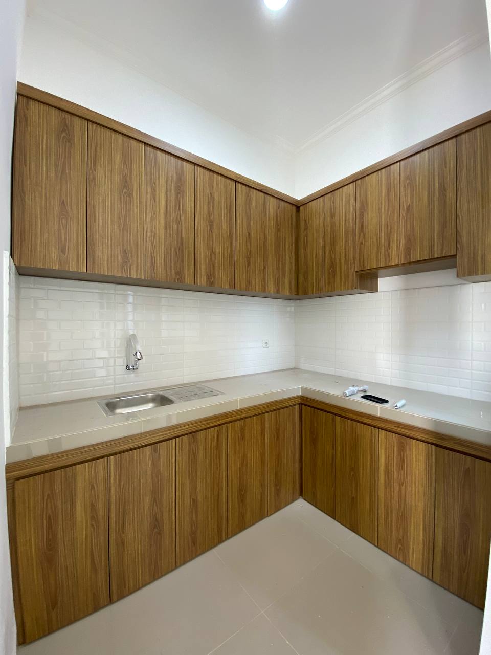40 RESIDENCE