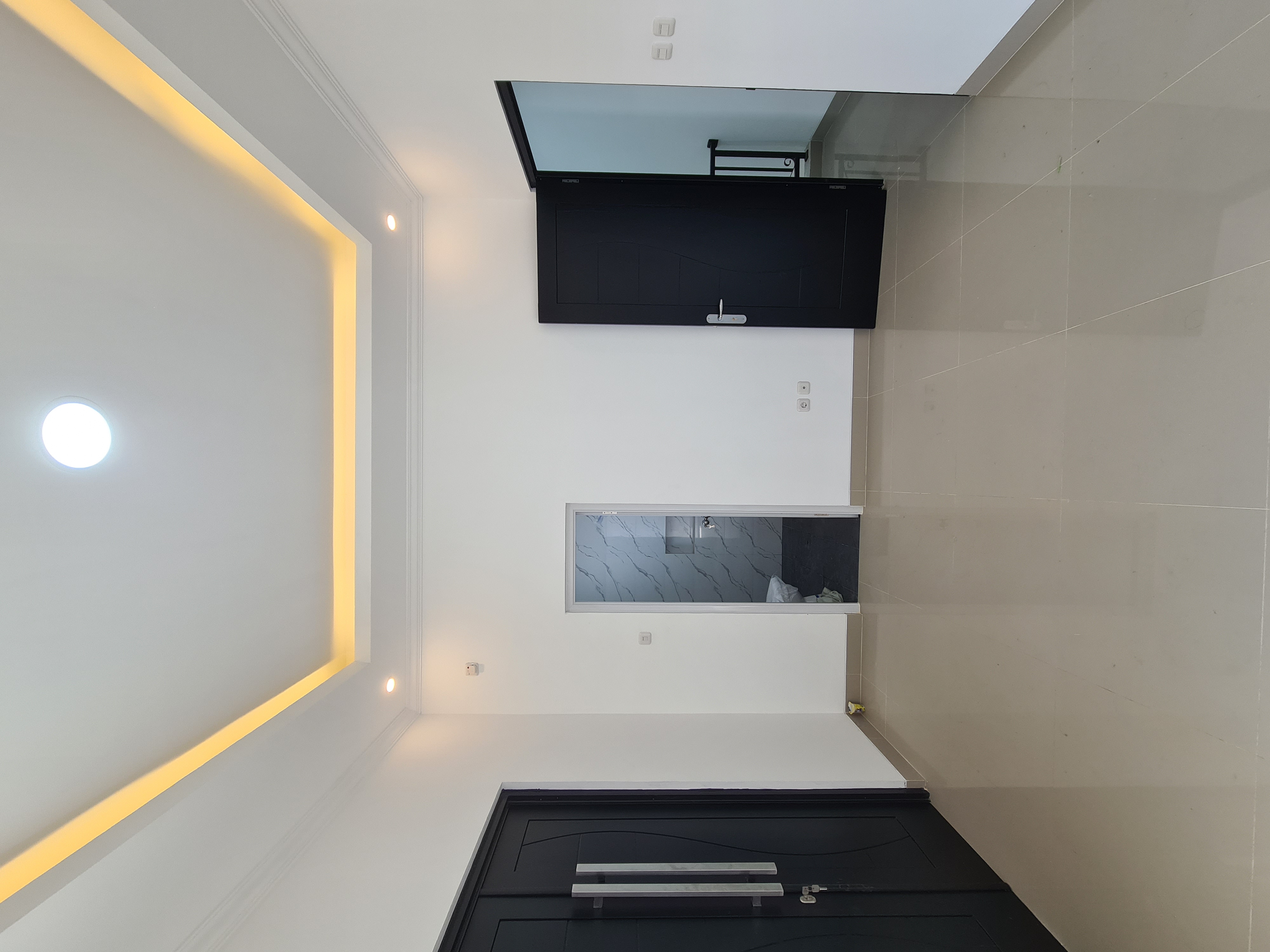 40 RESIDENCE