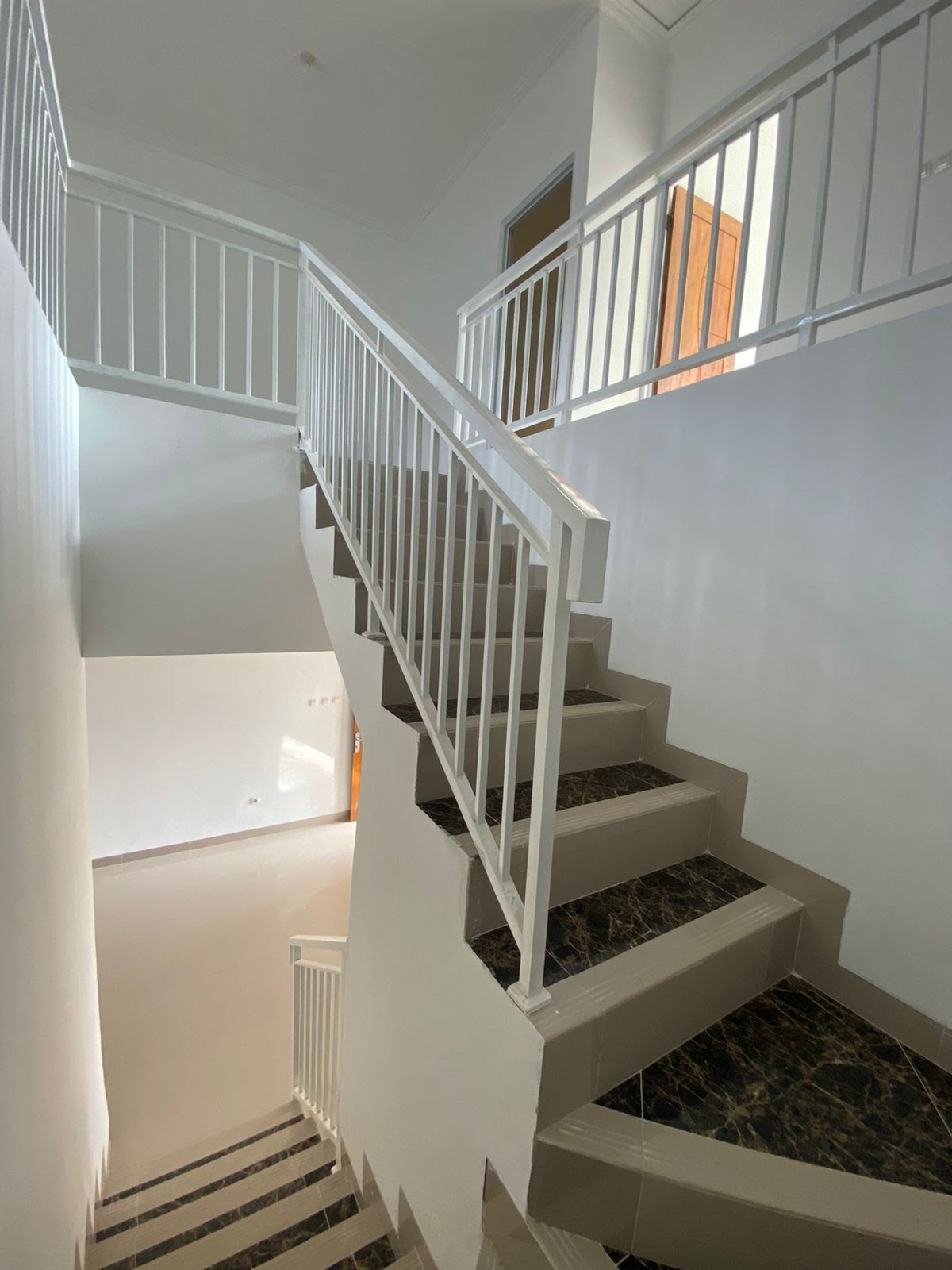 NAYYARA RESIDENCE 2