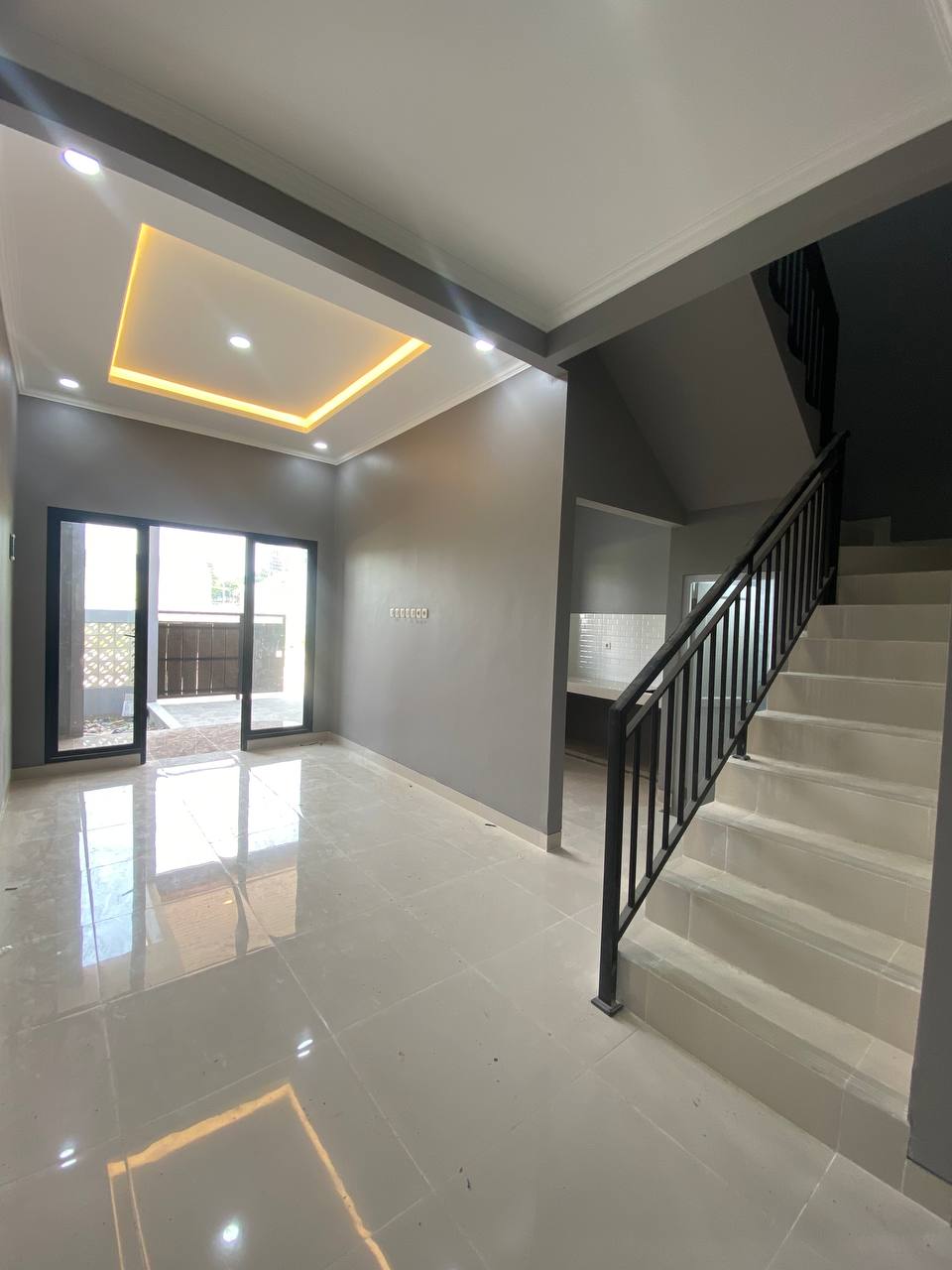 NAYYARA RESIDENCE 12