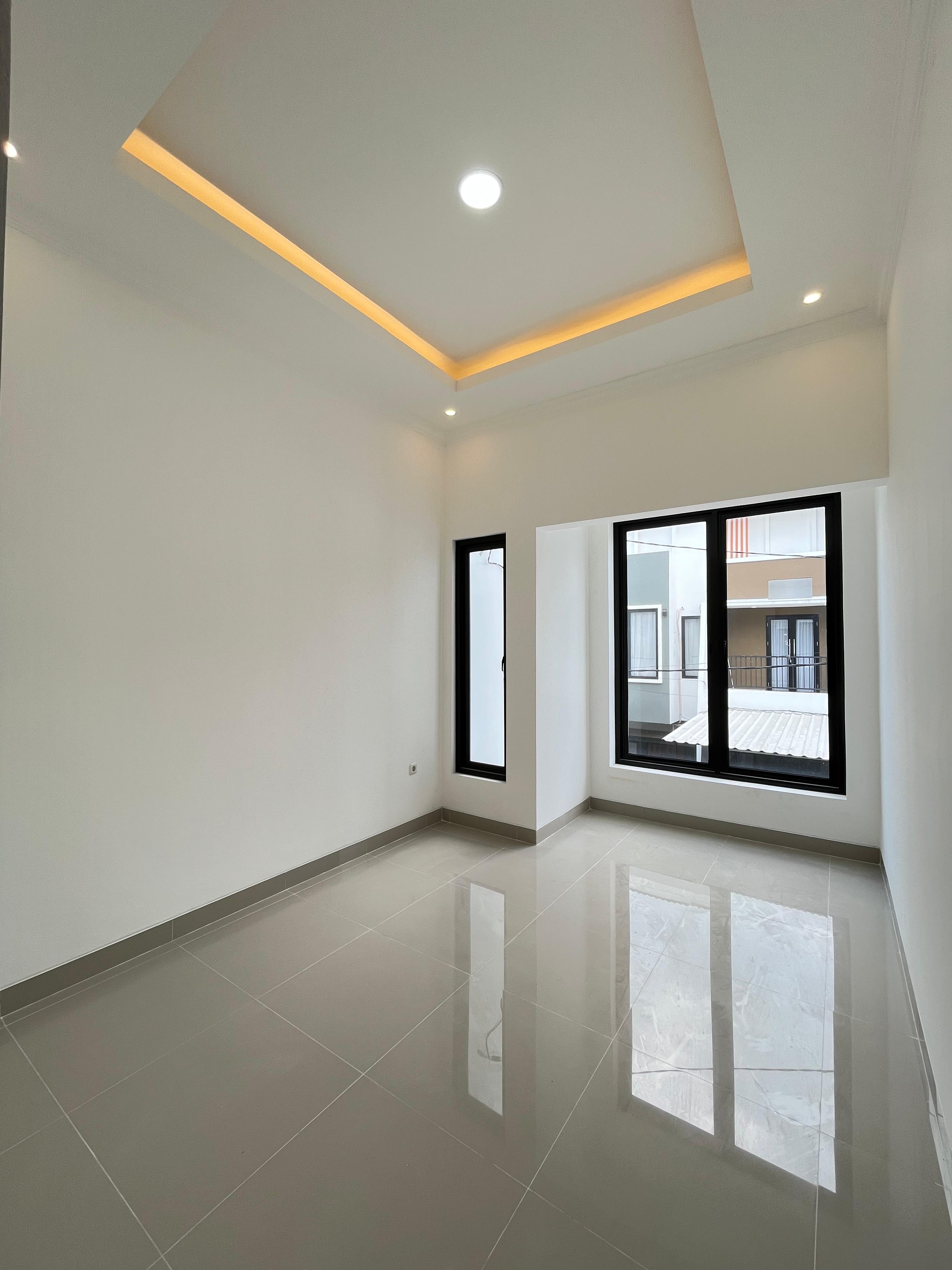 NAYYARA RESIDENCE 10