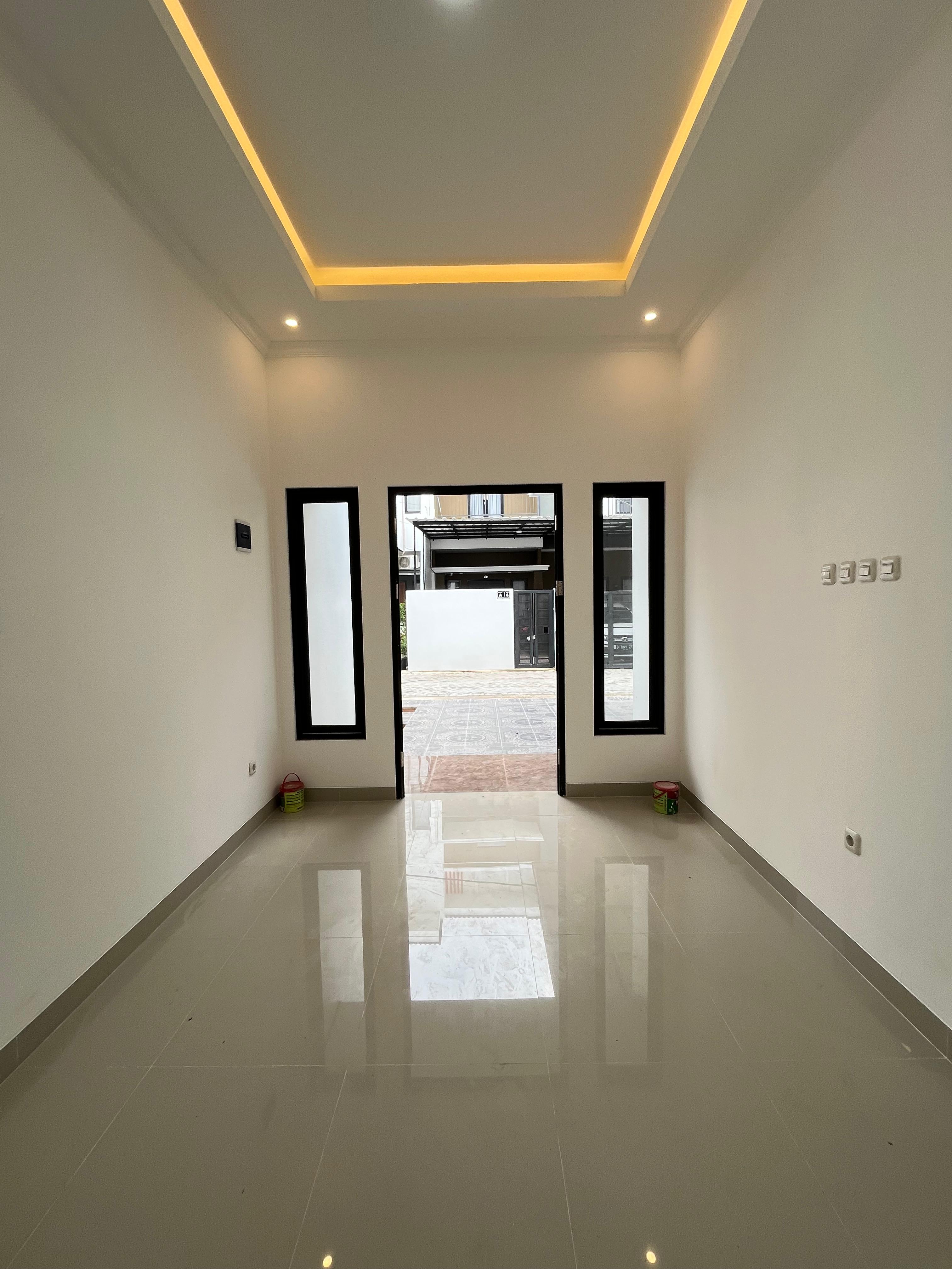 NAYYARA RESIDENCE 10