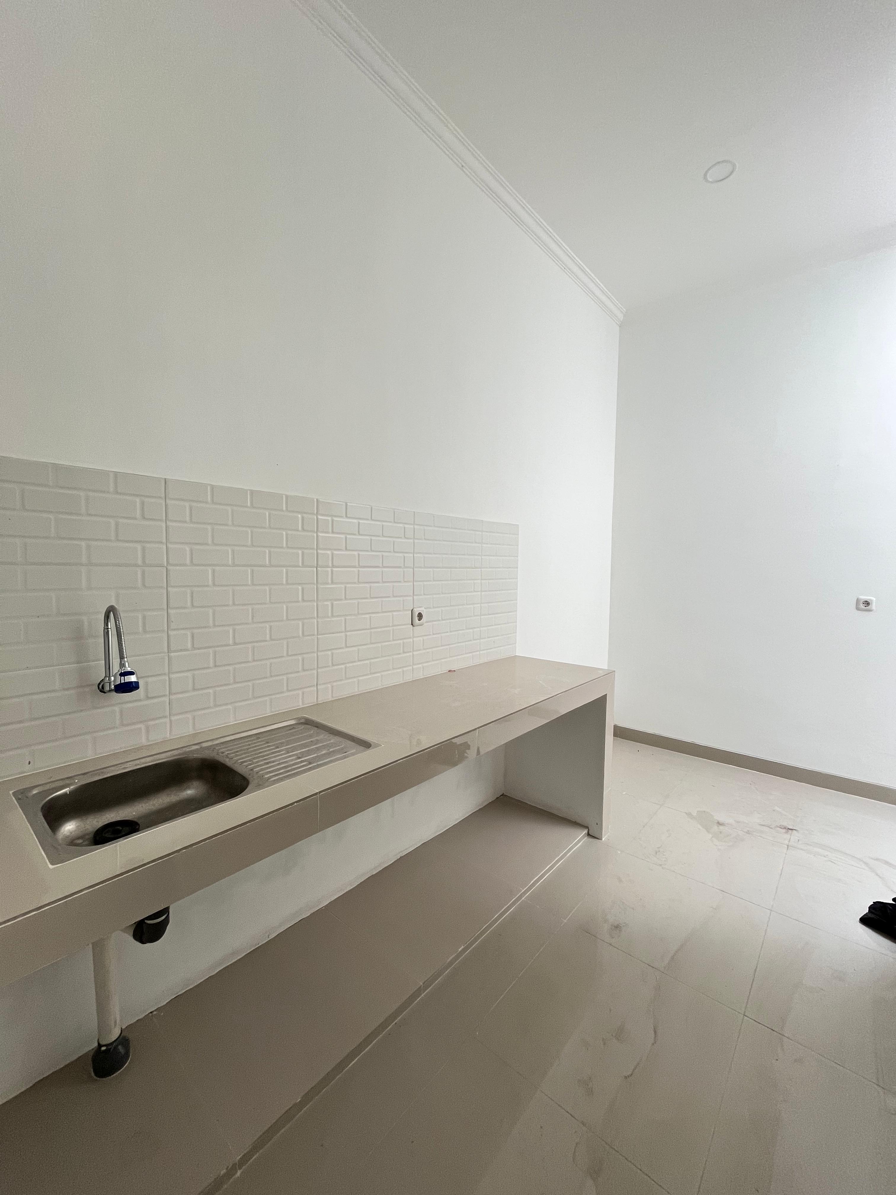 NAYYARA RESIDENCE 10