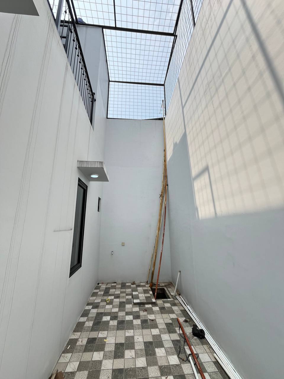 NAYYARA RESIDENCE TIRTASARI
