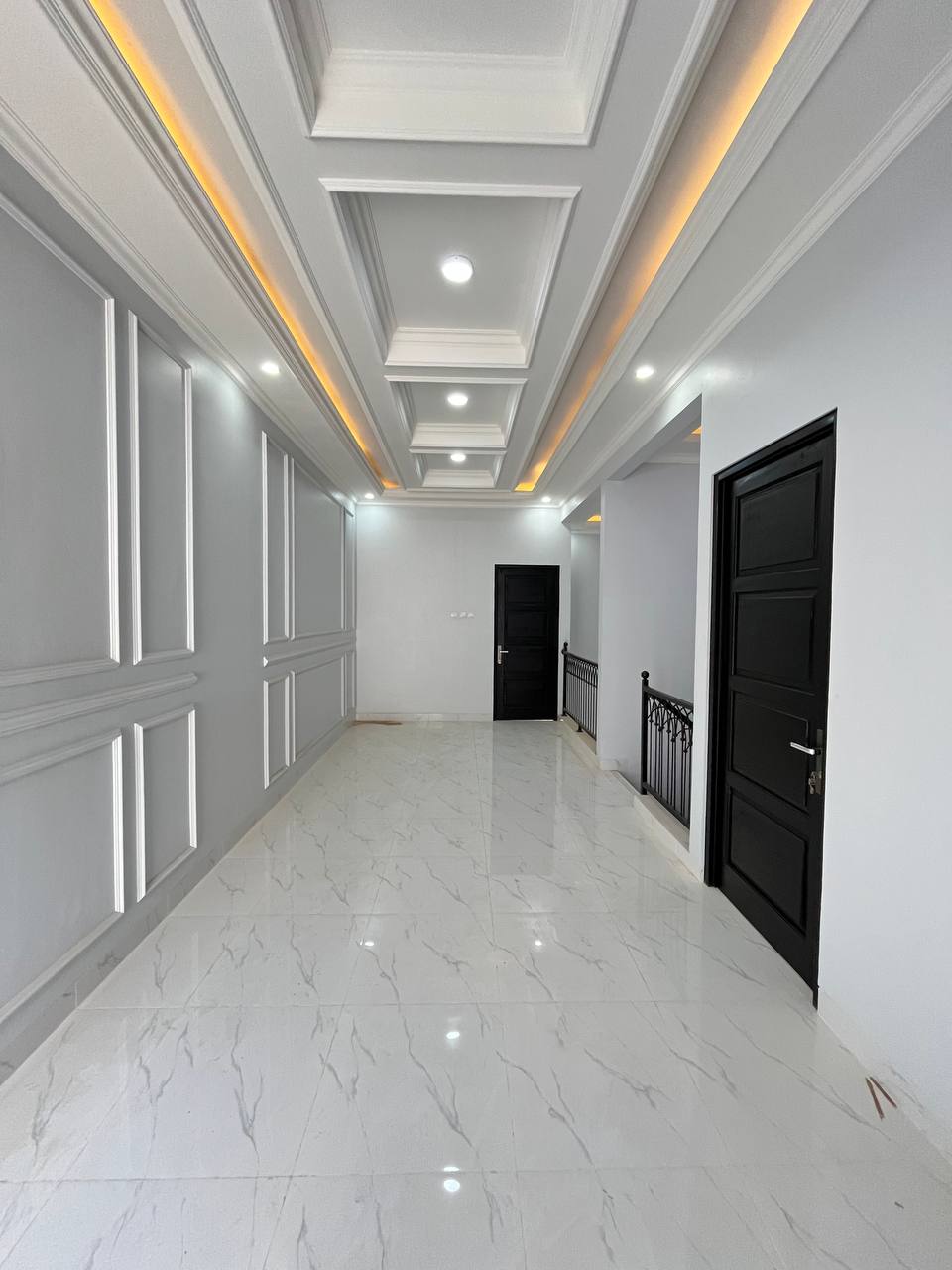 NAYYARA RESIDENCE TIRTASARI